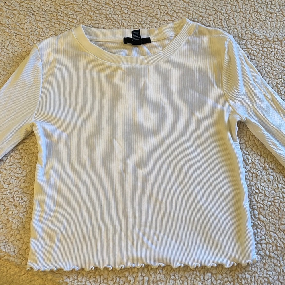 🤍 White Long Sleeve Shirt 🤍
